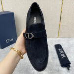 Giày lười Dior đế cao da lộn tag lệch Like Auth