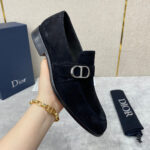 Giày lười Dior đế cao da lộn tag lệch Like Auth