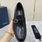 Giày lười Dior tag lệch da lì Like Auth màu đen