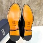 Giày tây Dior họa tiết in Logo Dior màu đen Like Auth