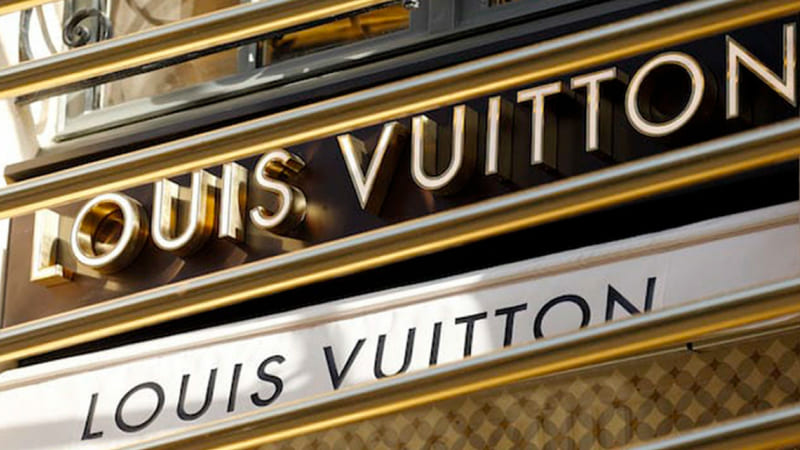 Louis Vuitton là một trong những thương hiệu thời trang cao cấp hàng đầu hiện nay