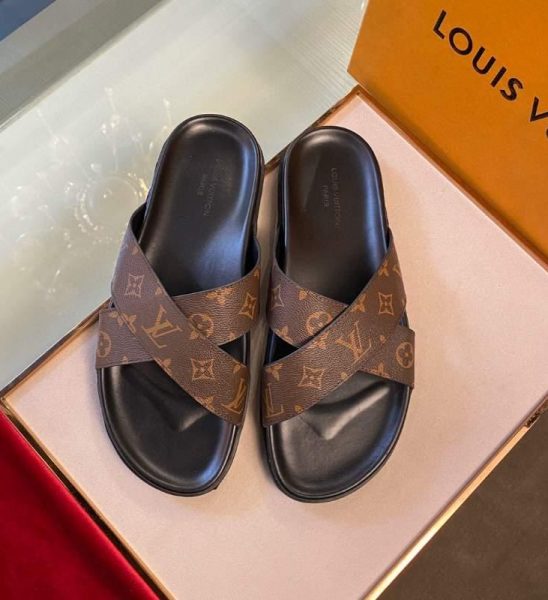 Dep hang hieu nam Louis Vuitton 